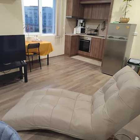 Grand And Prime Apartament Warna